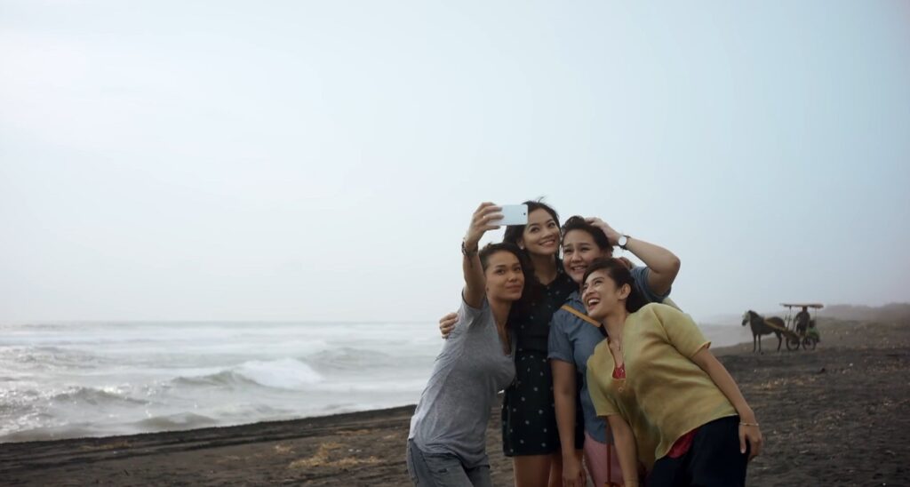Ada Apa Dengan Cinta 2 di Pantai Parangtritis