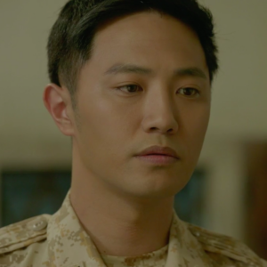 Jin Goo sebagai Sersan Mayor Major Seo Dae-young