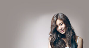 Senyum Ceria Uee Artis Korea