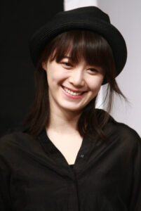 Senyum Ku Hye-Sun