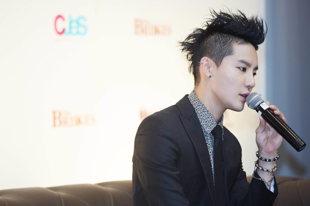 XIa Kim Jun-su Junsu