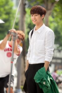 Foto Publik Kang Min Hyuk