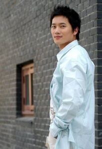 Wajah Cakep Ji Sung