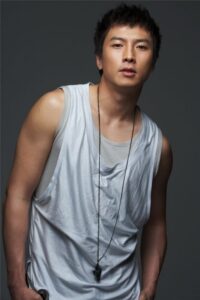 Foto Ganteng Park Gun Hyung