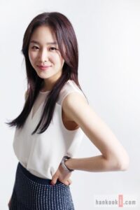 Senyum Seo Hyun Jin