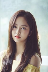 Koleksi Lengkap Album Foto Terbaru Kim So Hyun Artis Cantik Korea 16