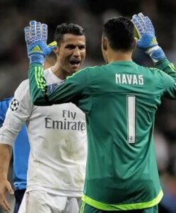 Navas dan Cristiano Ronaldo