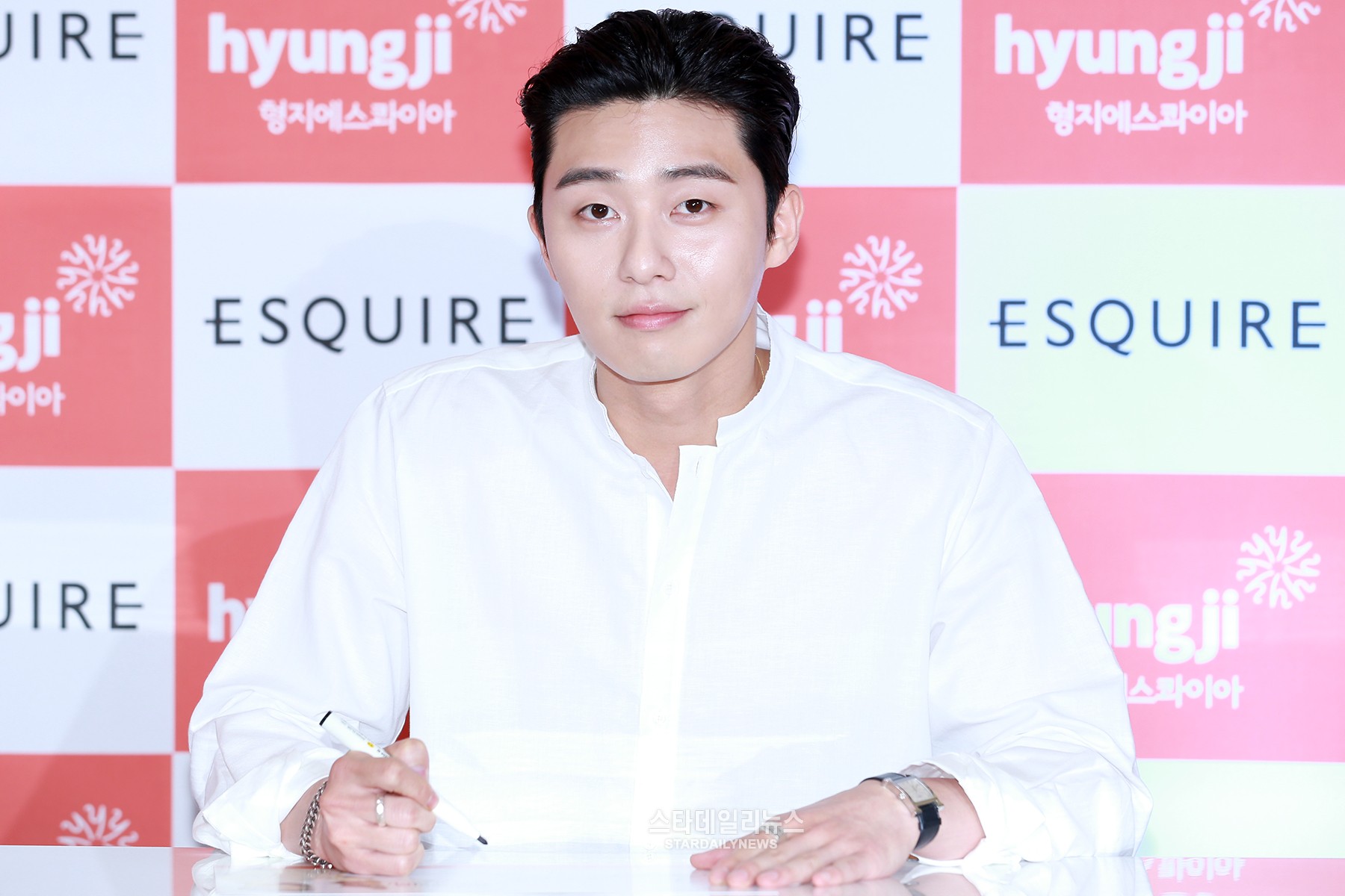 Park Seo Joon Special Signing Event For Fans