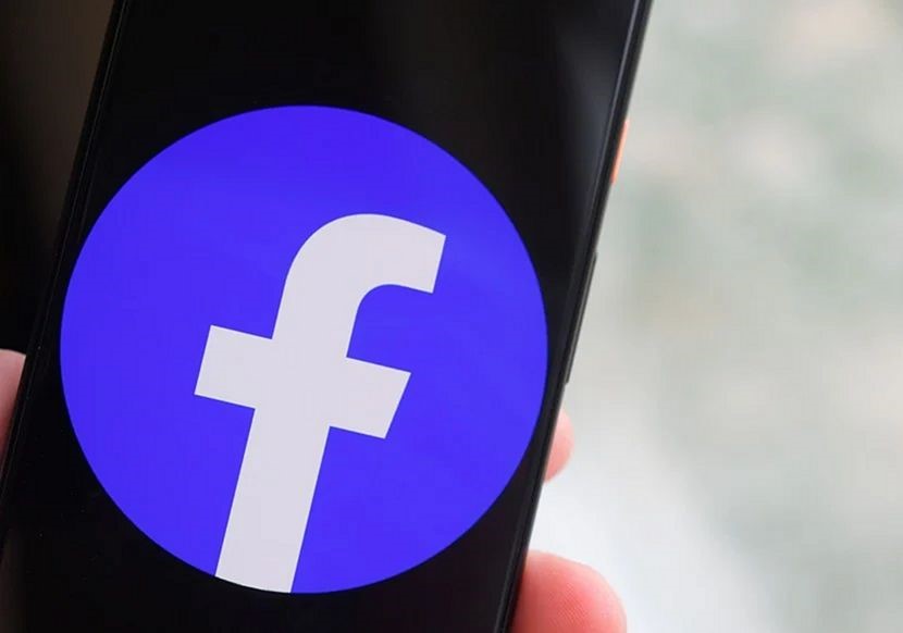 Facebook Siapkan Smartwatch Khusus
